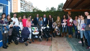 Reconocimiento a la solidaridad de las madres en el primer aniversario del Punto de Donación de Leche de Huelva
