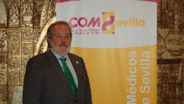 Alfonso Carmona, presidente de todos los médicos sevillanos