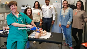 Grupo IHP lleva a Huelva las últimas técnicas de reanimación cardiopulmonar para recién nacidos