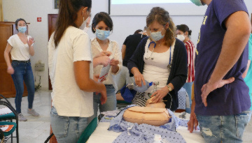 Grupo IHP imparte en Córdoba dos talleres sobre RCP para recién nacidos