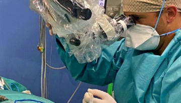 Sevilla acoge la primera cirugía de implante coclear en la medicina privada