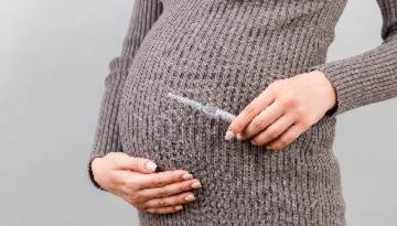 Especialistas de Grupo IHP aseguran que la vacuna contra la Covid-19 en embarazadas es segura y eficaz